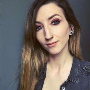 Meet your Posher, Chey